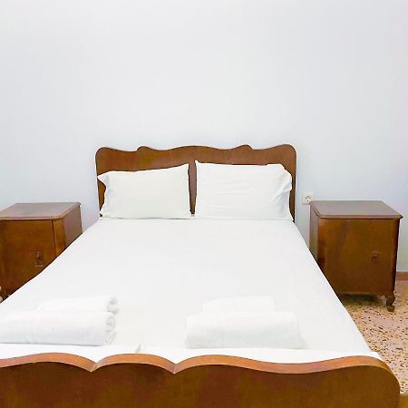 Katerina beach rooms Ándros Buitenkant foto