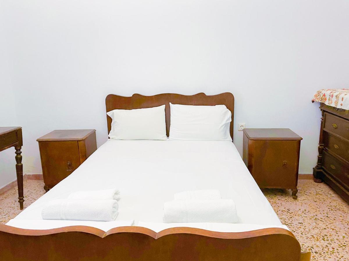Katerina beach rooms Ándros Buitenkant foto